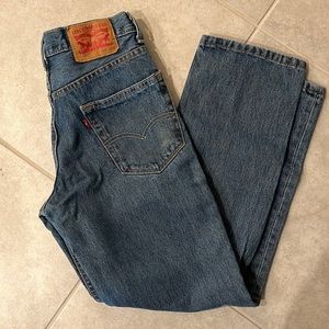 550 Levi’s Relaxed Fit size 29x30 vintage jean
